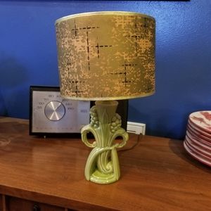 1940's? Pottery lamp, McCoy? Hull? Shawnee?
